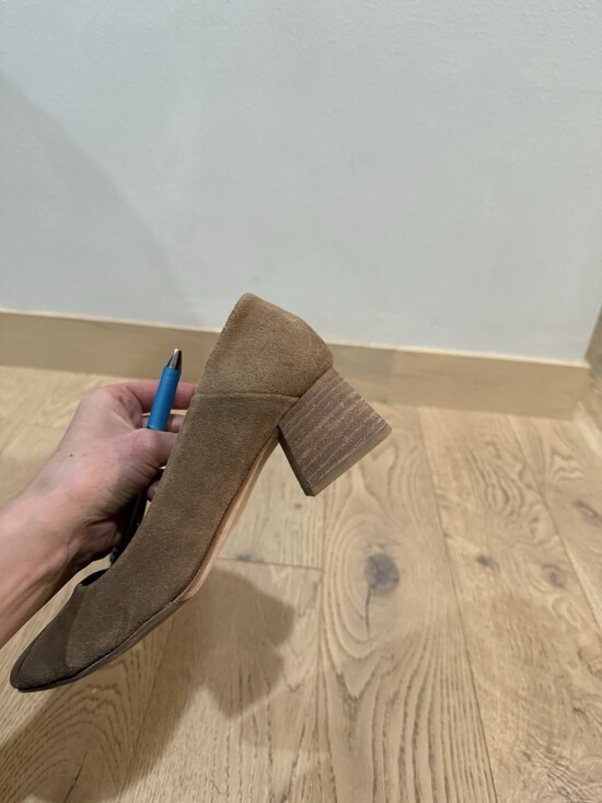 $180 Nisolo Women's Suede Fiorela Mid Block Heels Dress Shoes Tan Beige Pointed - Picture 6 of 6